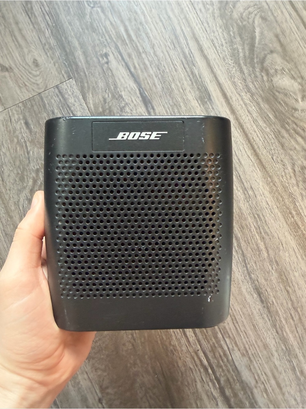 Bose Compact Portable Speaker in Black